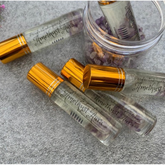Amethyst Aura Fragrance Roller with Real Chips - Picture 5 of 7